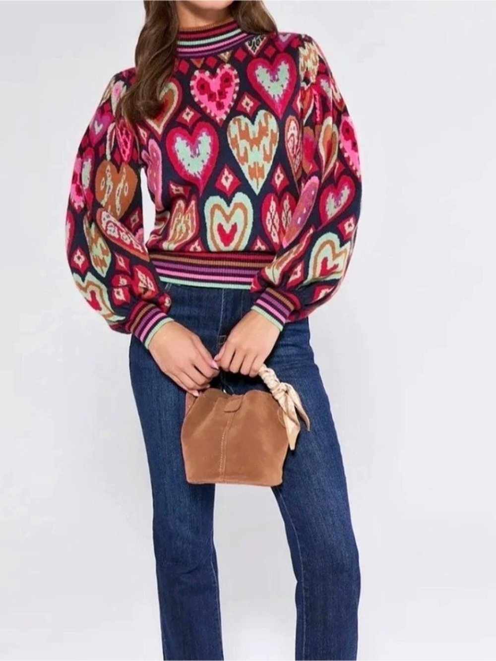 AVARA Heart Sweater